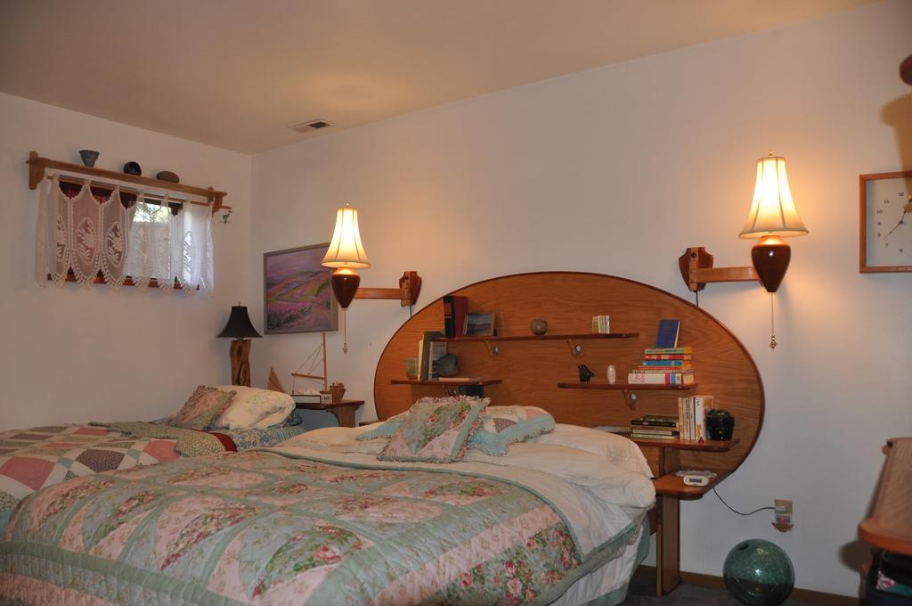 Whalesong Bed And Breakfast ホーマー 部屋 写真